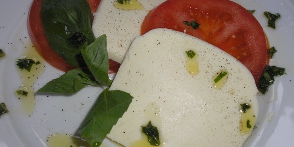 Mozzarela s paradajkou